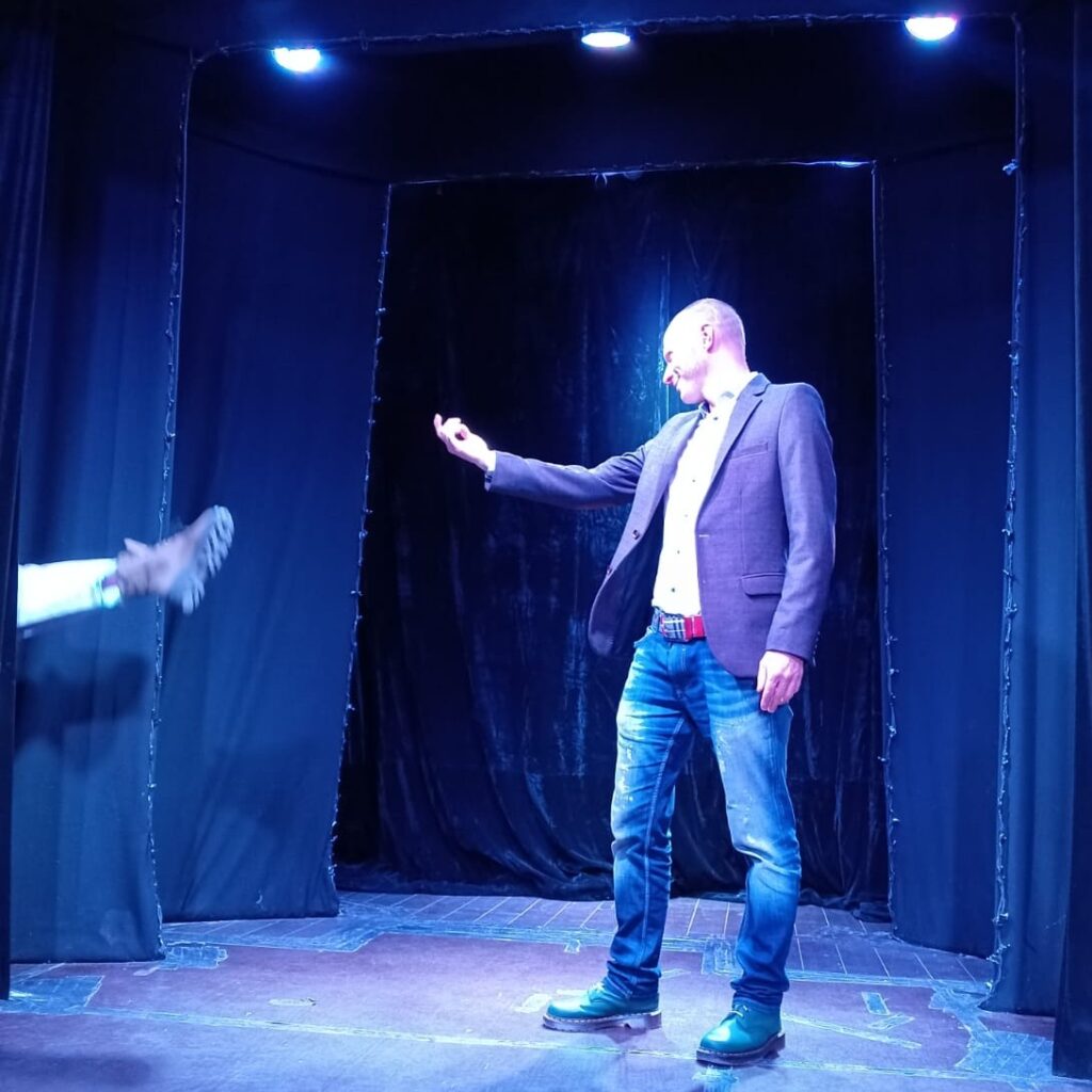 Психология насилия мазохиста, про мазохизм жизни как лечить, мазохизм психология, откуда мазохизм симптомы, мазохист характер, склонности к мазохизму суть, психологический мазохизм склонности